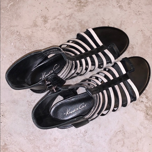 KENNETH COLE | gladiator sandals - Picture 2 of 4